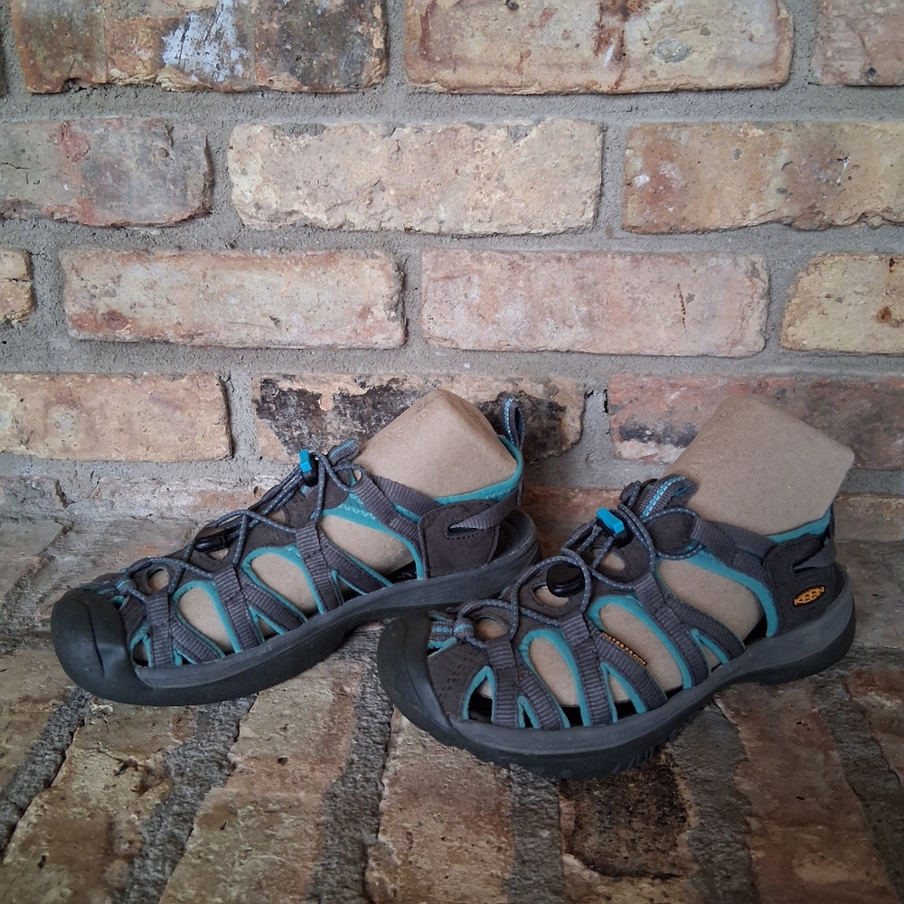 KEEN WHISPER HIKING/WATER SANDALS SIZE 7.5